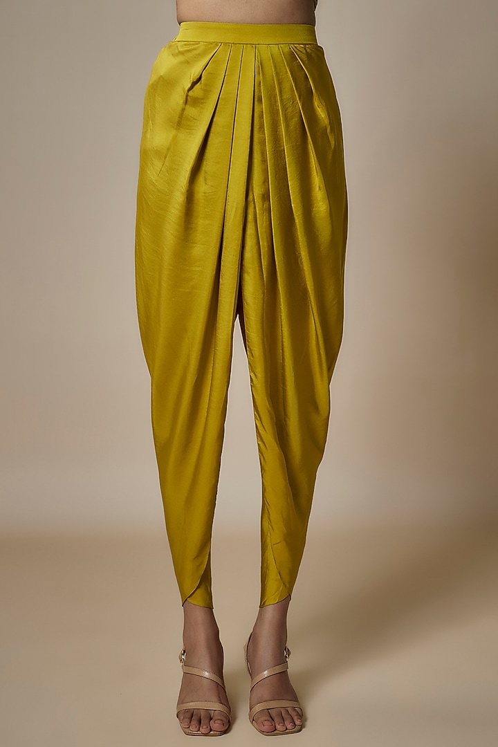 Mustard Silk Thread Work Paneled Tunic Set by Jayanti Reddy at Pernia's Pop Up Shop