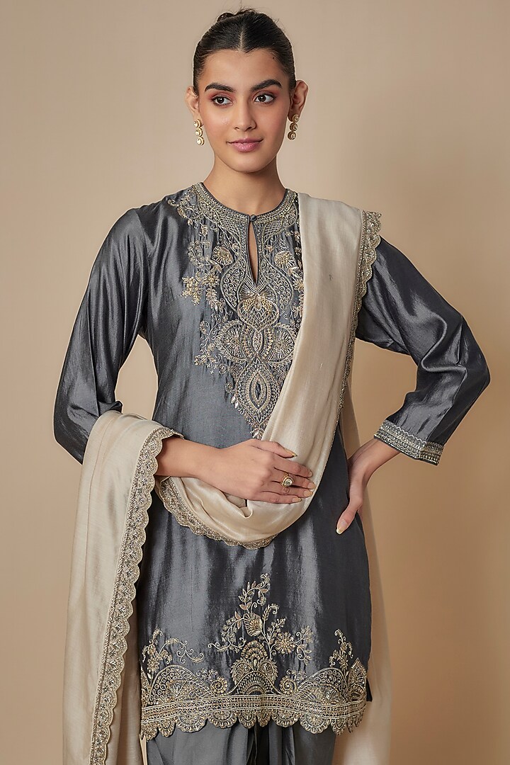 Teal Grey Silk Zari Embroidered Short Kurta Set by Jayanti Reddy at Pernia's Pop Up Shop