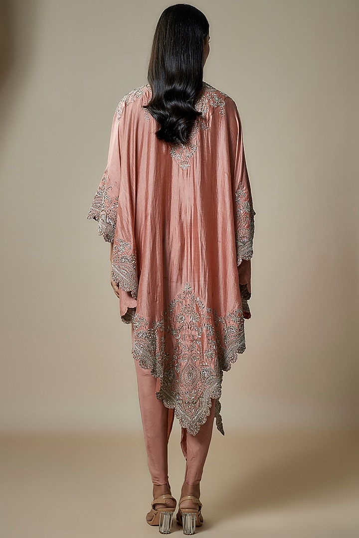 Peach Silk Zari Embroidered Cape Set by Jayanti Reddy at Pernia's Pop Up Shop