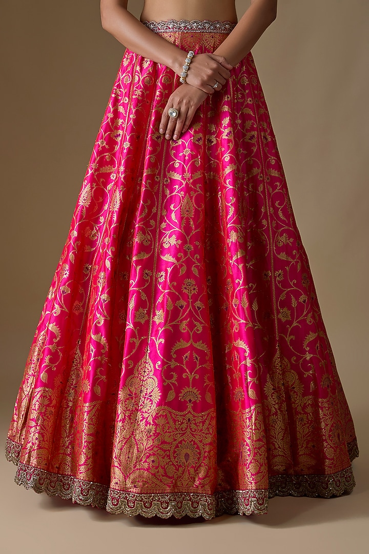 Pink Banarasi Silk Zardosi Embroidered Bridal Lehenga Set by Jayanti Reddy at Pernia's Pop Up Shop