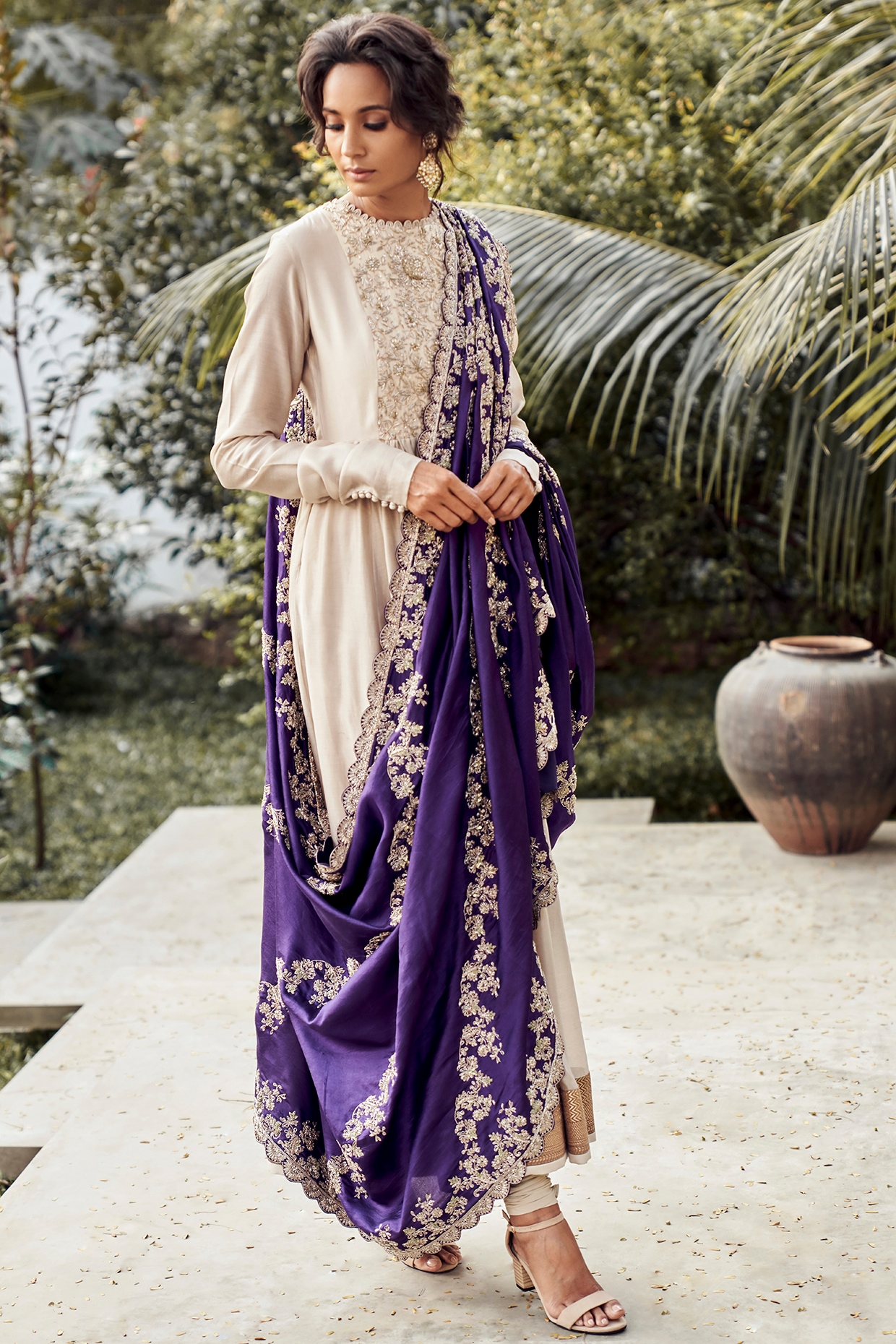 Plain anarkali shop with banarasi dupatta