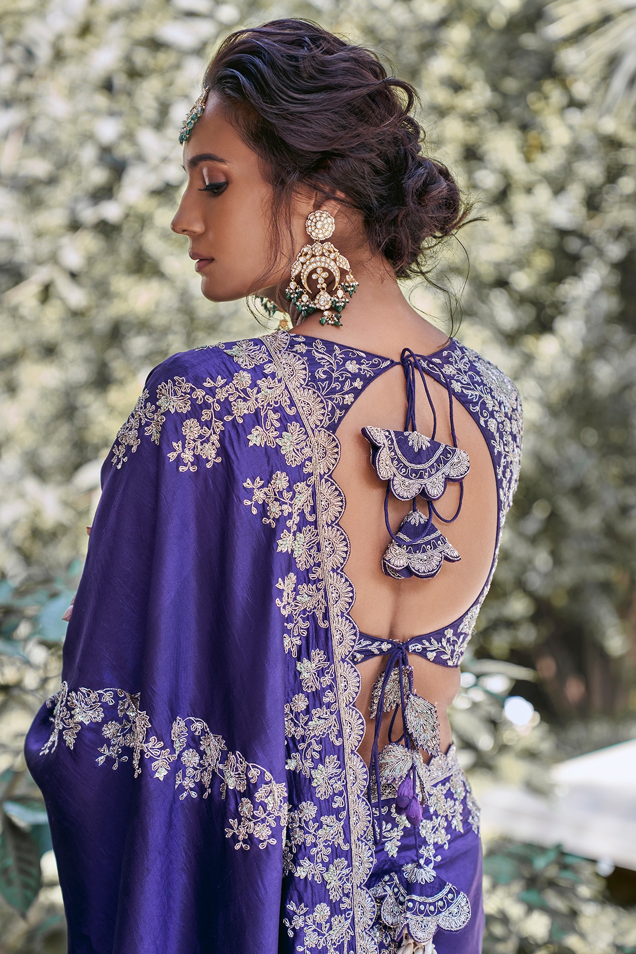 Vidya Balan promoted Shakuntala Devi in a purple silk sari with the most  unusual zari border | VOGUE India