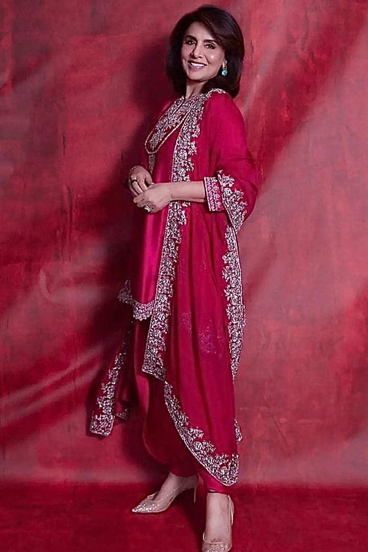 Deep Pink Embroidered Paneled Kurta Set by Jayanti Reddy at Pernia's Pop Up Shop