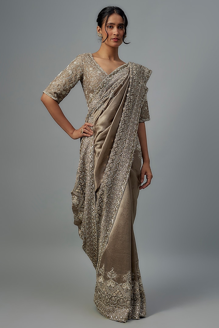 Beige Silk Zardosi Embroidered Saree Set by Jayanti Reddy at Pernia's Pop Up Shop