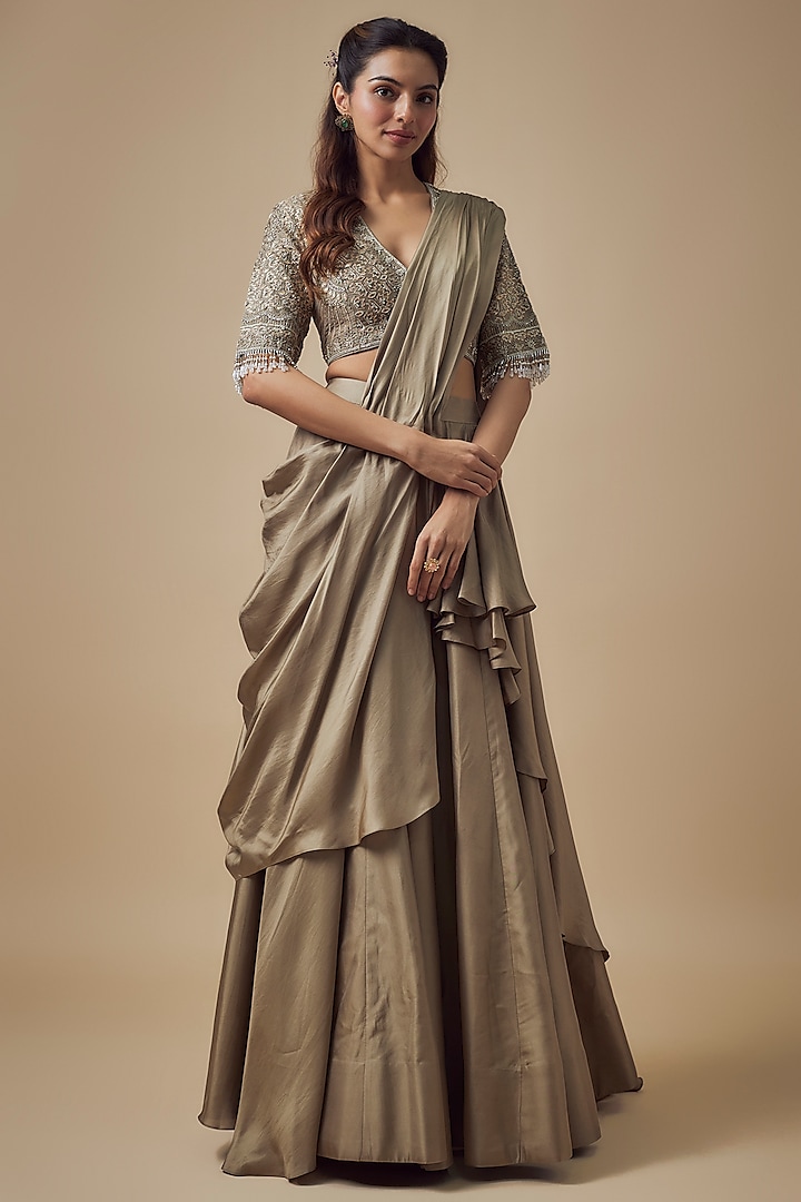 Gold Silk Pre-Draped Saree Set by Jayanti Reddy at Pernia's Pop Up Shop