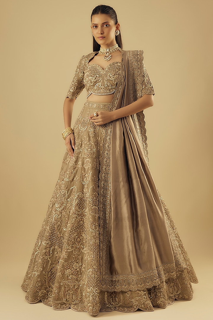 Gold Organza Bridal Lehenga Set by Jayanti Reddy at Pernia's Pop Up Shop