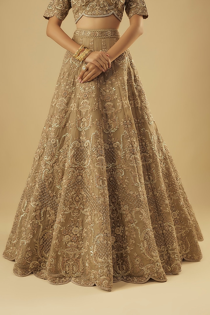 Gold Organza Bridal Lehenga Set by Jayanti Reddy at Pernia's Pop Up Shop