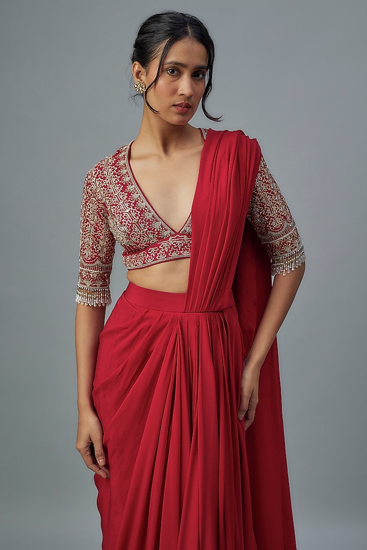 Red Crepe Pre-Draped Reception Saree Set by Jayanti Reddy at Pernia's Pop Up Shop