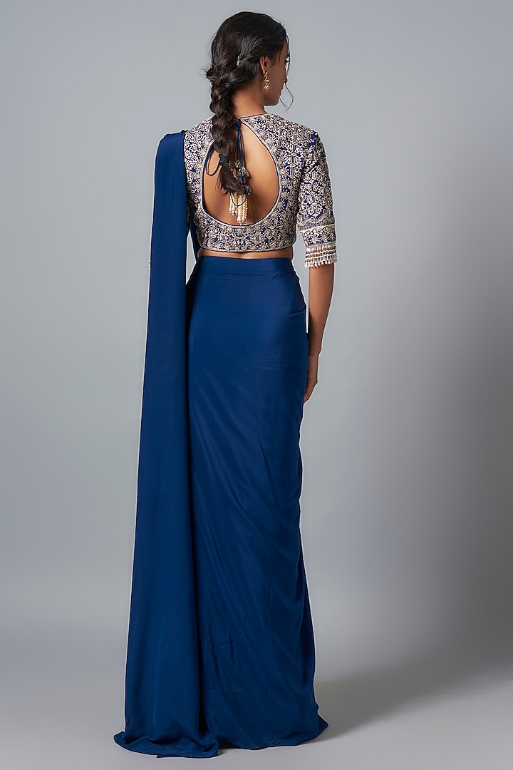 Blue Crepe Pre-Draped Reception Saree Set by Jayanti Reddy at Pernia's Pop Up Shop