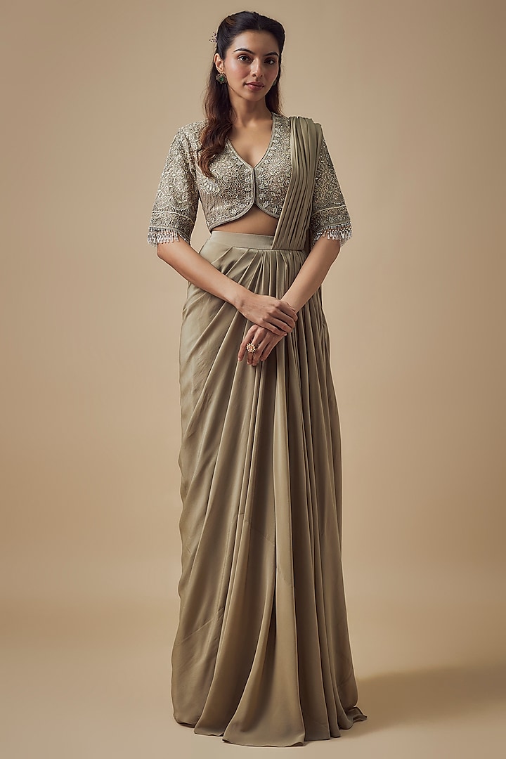 Gold Crepe Pre-Draped Saree Set by Jayanti Reddy at Pernia's Pop Up Shop