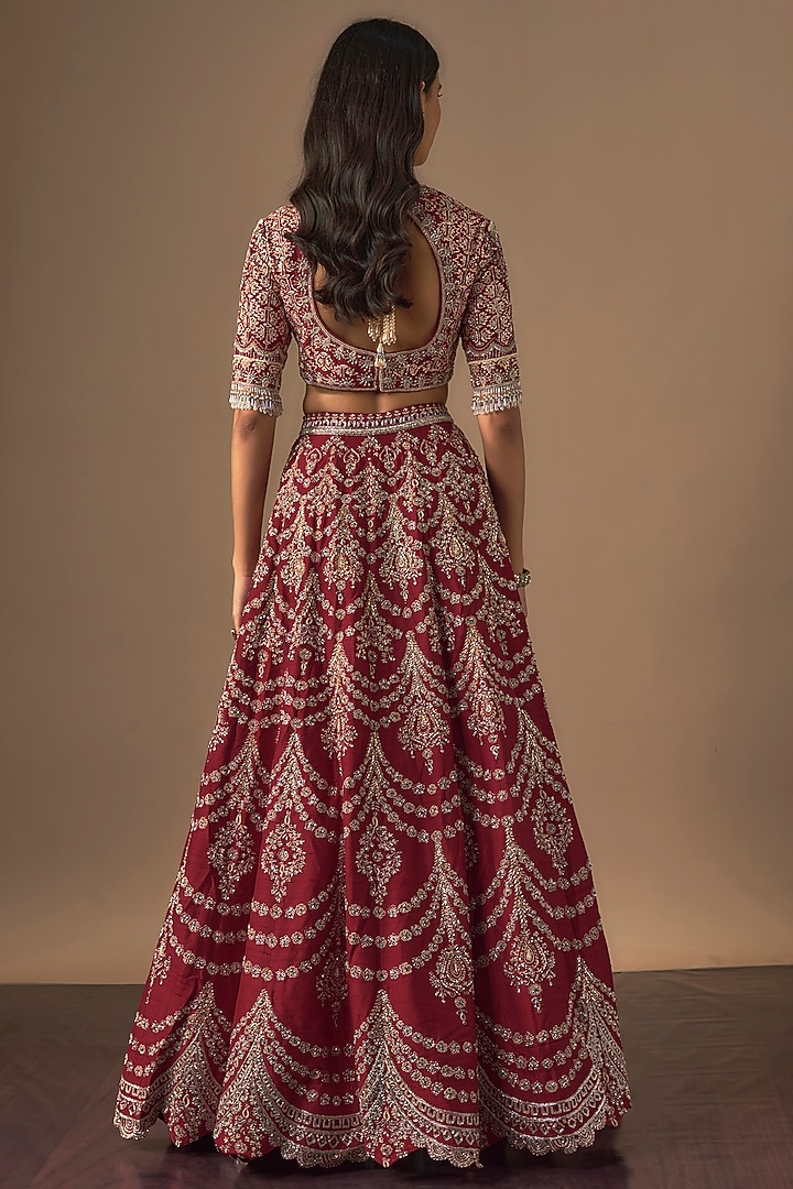 Red Raw Silk Zardosi Embroidered Bridal Lehenga Set by Jayanti Reddy at Pernia's Pop Up Shop