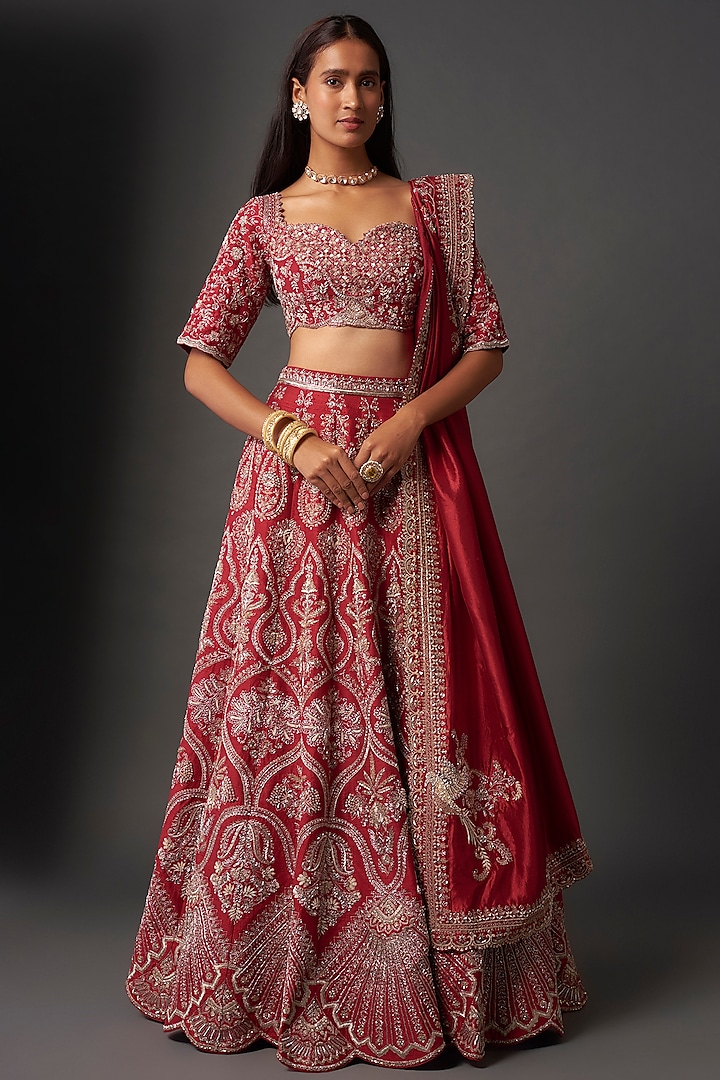 Red Raw Silk Embroidered Bridal Lehenga Set by Jayanti Reddy at Pernia's Pop Up Shop