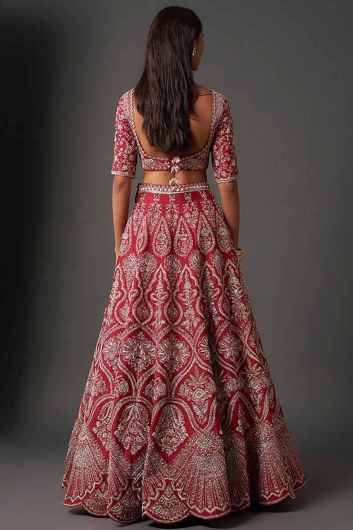 Red Raw Silk Embroidered Bridal Lehenga Set by Jayanti Reddy at Pernia's Pop Up Shop