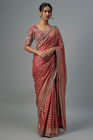 Red Woven Silk Zardosi Embroidered Banarasi Saree Set by Jayanti Reddy