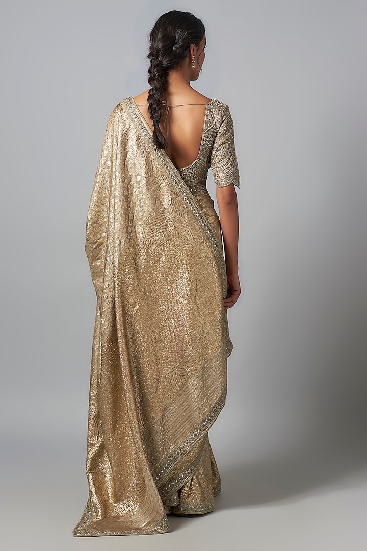 Peach Woven Silk Banarasi Bridal Saree Set by Jayanti Reddy at Pernia's Pop Up Shop