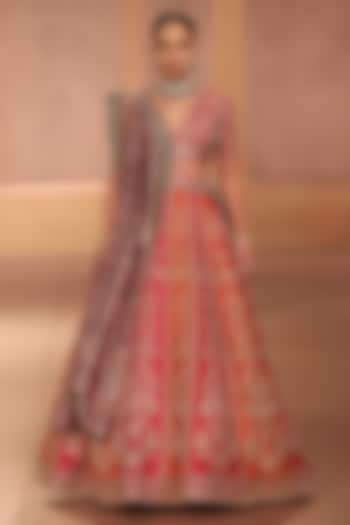 Rani Pink & Rust Raw Silk Zari Embroidered Bridal Lehenga Set by Jayanti Reddy at Pernia's Pop Up Shop