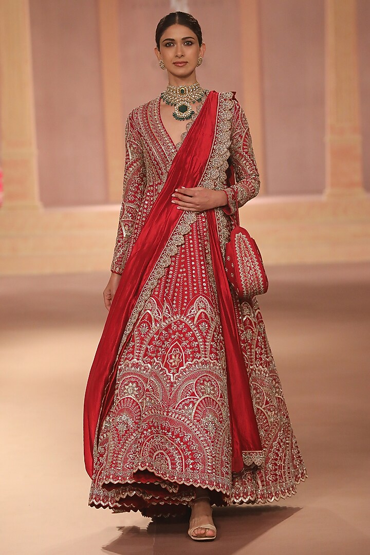 Red Organza Zari Embroidered Bridal Anarkali Set by Jayanti Reddy at Pernia's Pop Up Shop
