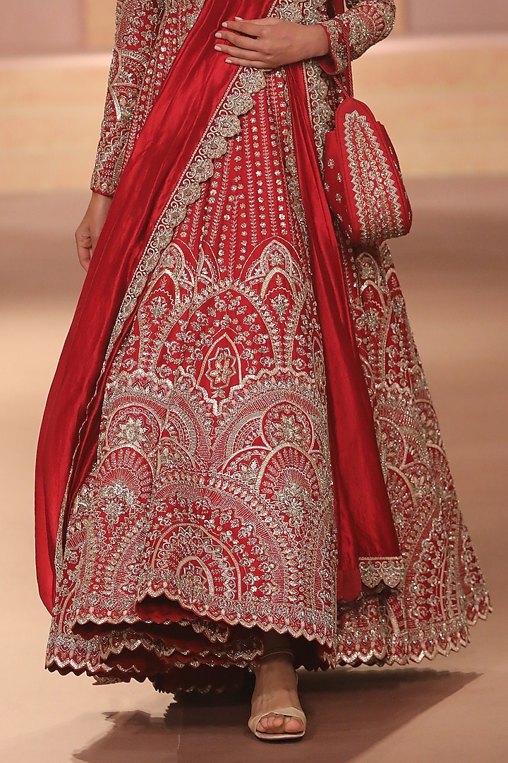 Red Organza Zari Embroidered Bridal Anarkali Set by Jayanti Reddy at Pernia's Pop Up Shop