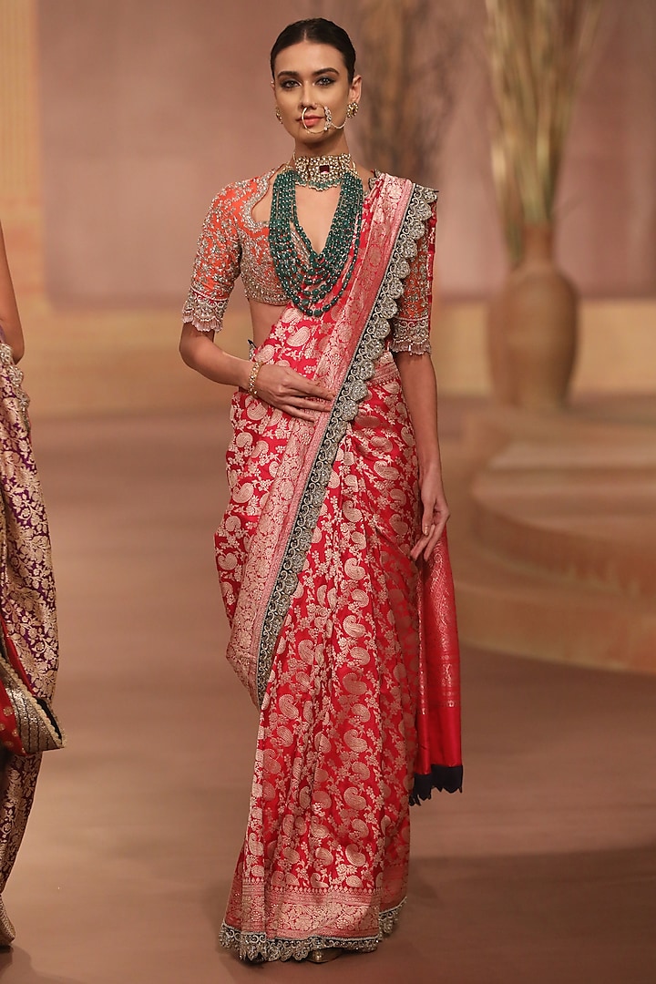 Rani Pink & Orange Banarasi Silk Zari Embroidered Bridal Saree Set by Jayanti Reddy at Pernia's Pop Up Shop
