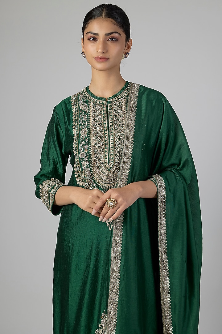 Emerald Green Silk Zardosi Work Kurta Set by Jayanti Reddy at Pernia's Pop Up Shop