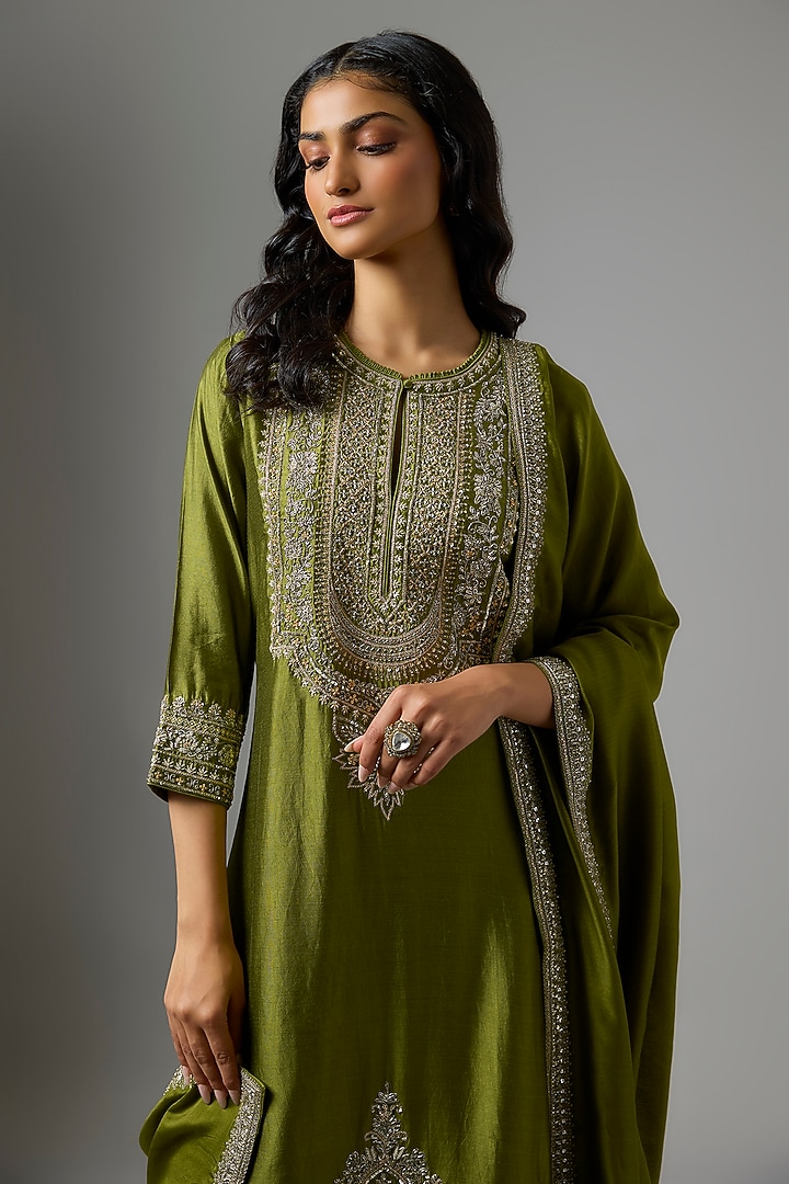 Olive Green Silk Zardosi Work Kurta Set by Jayanti Reddy at Pernia's Pop Up Shop