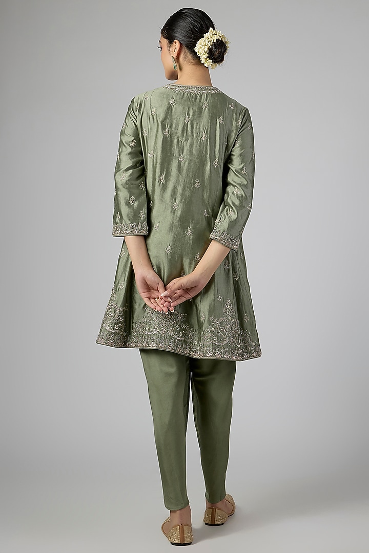 Mint Green Silk Zardosi Work Tunic Set by Jayanti Reddy at Pernia's Pop Up Shop