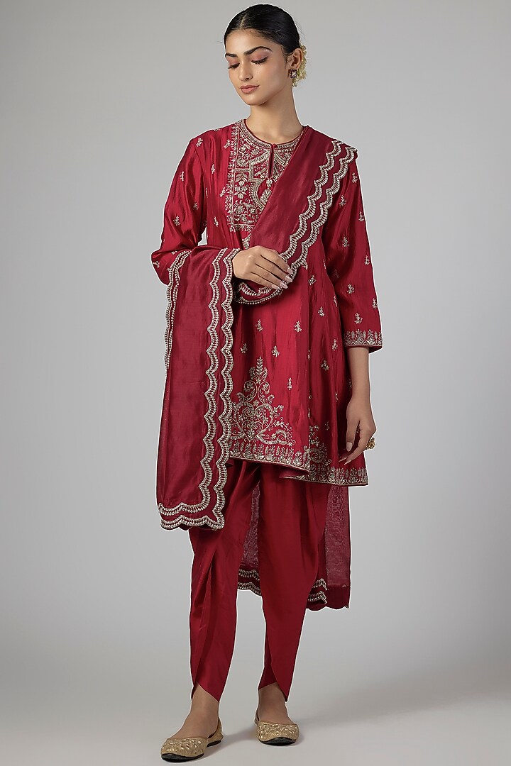 Red Silk Zardosi Work Tunic Set by Jayanti Reddy at Pernia's Pop Up Shop