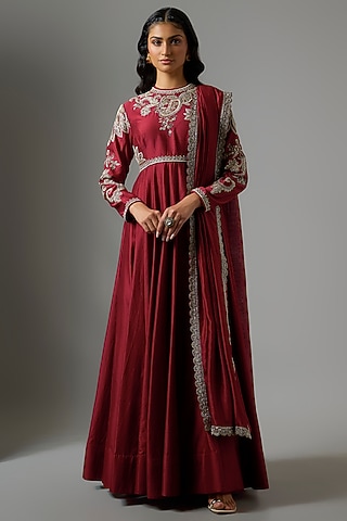 Red Silk Embroidered Anarkali Set by Jayanti Reddy
