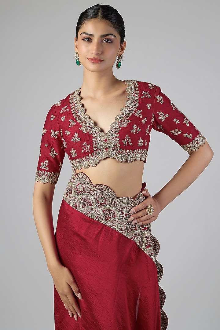 Red Silk Zardosi Embroidered Bridal Saree Set by Jayanti Reddy at Pernia's Pop Up Shop