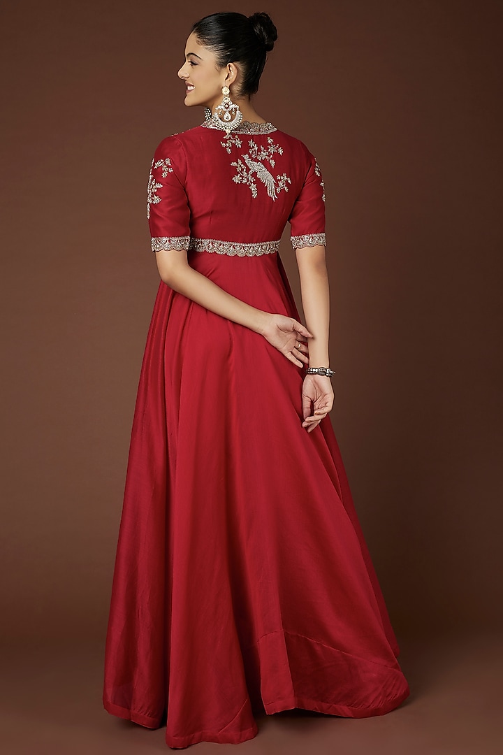 Red Embroidered Wedding Anarkali Set by Jayanti Reddy at Pernia's Pop Up Shop