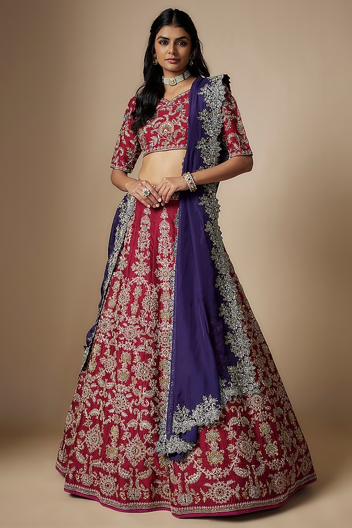 Red Silk Zari Embroidered Bridal Lehenga Set by Jayanti Reddy at Pernia's Pop Up Shop