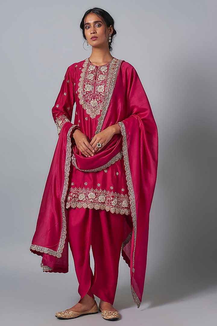 Pink Silk Zardosi Embroidered Kurta Set by Jayanti Reddy at Pernia's Pop Up Shop