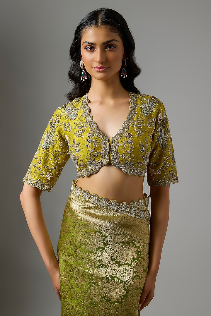 Green Banarsi Silk Zardosi Embroidered Bridal Saree Set by Jayanti Reddy at Pernia's Pop Up Shop