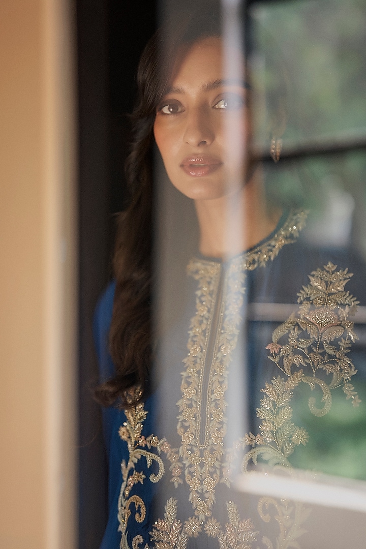 Navy Blue Silk Thread Embroidered Kaftan by Jayanti Reddy at Pernia's Pop Up Shop