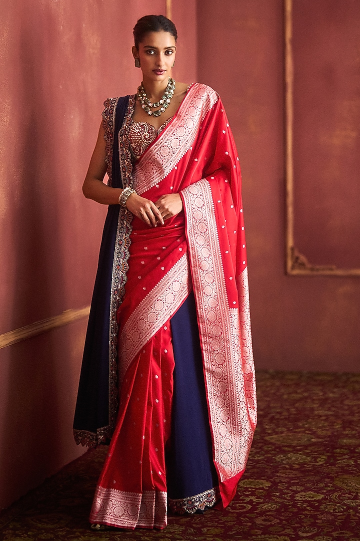 Red Banarasi Silk Bridal Saree Set by Jayanti Reddy at Pernia's Pop Up Shop