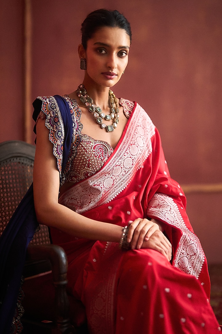 Red Banarasi Silk Bridal Saree Set by Jayanti Reddy at Pernia's Pop Up Shop