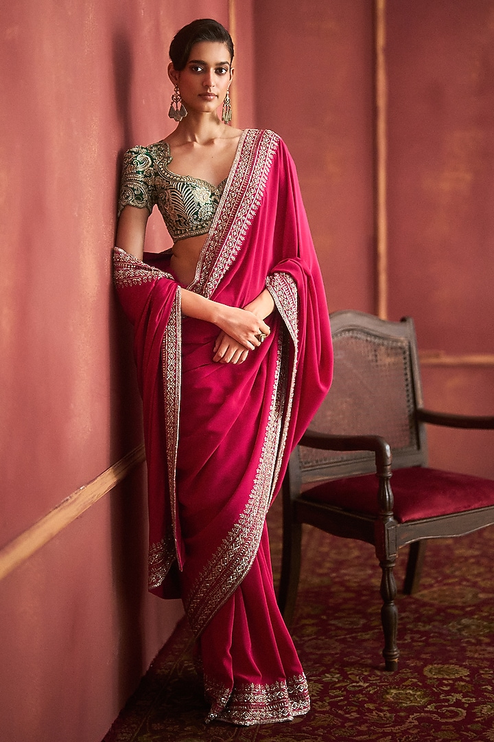 Pink Silk Bridal Saree Set by Jayanti Reddy at Pernia's Pop Up Shop