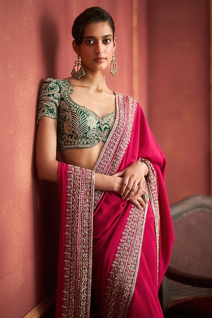 Pink Silk Bridal Saree Set by Jayanti Reddy at Pernia's Pop Up Shop