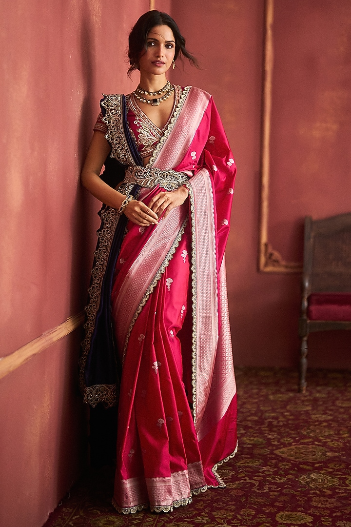 Pink Banarasi Silk Bridal Saree Set by Jayanti Reddy at Pernia's Pop Up Shop