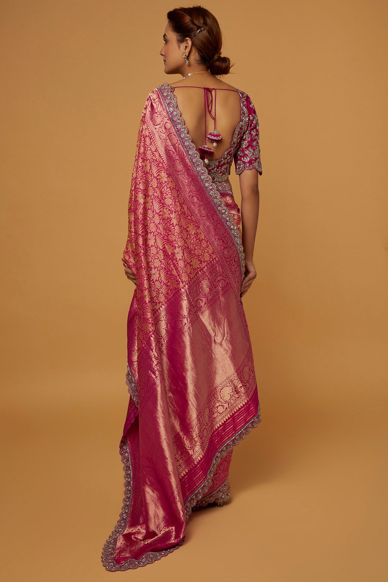 Pink Kanjivaram Saree With Golden Border | Kolour