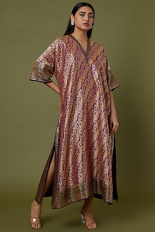 Purple Banarasi Kaftan by Jayanti Reddy