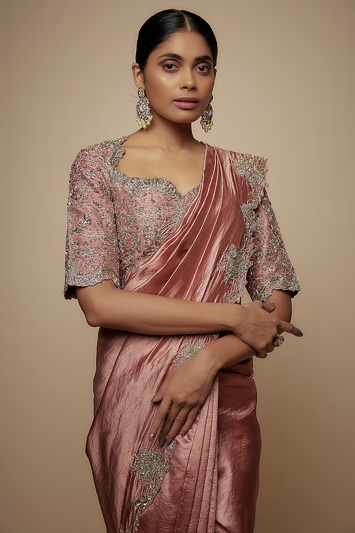 Peach Silk Zari Embroidered Bridal Saree Set by Jayanti Reddy at Pernia's Pop Up Shop