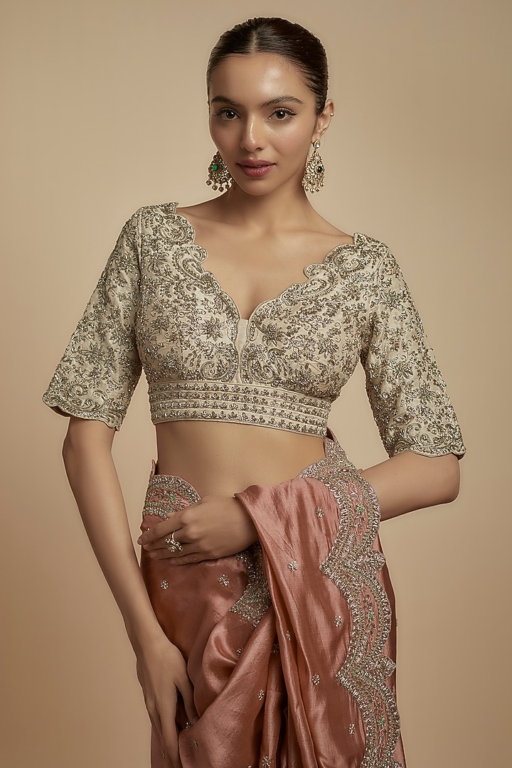 Peach Silk Zari Embroidered Reception Saree Set by Jayanti Reddy at Pernia's Pop Up Shop