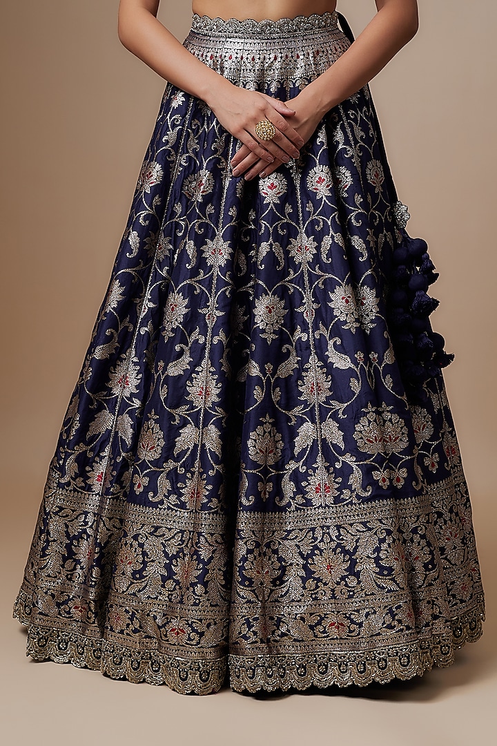 Purple Silk Zari Embroidered Bridal Lehenga Set by Jayanti Reddy at Pernia's Pop Up Shop
