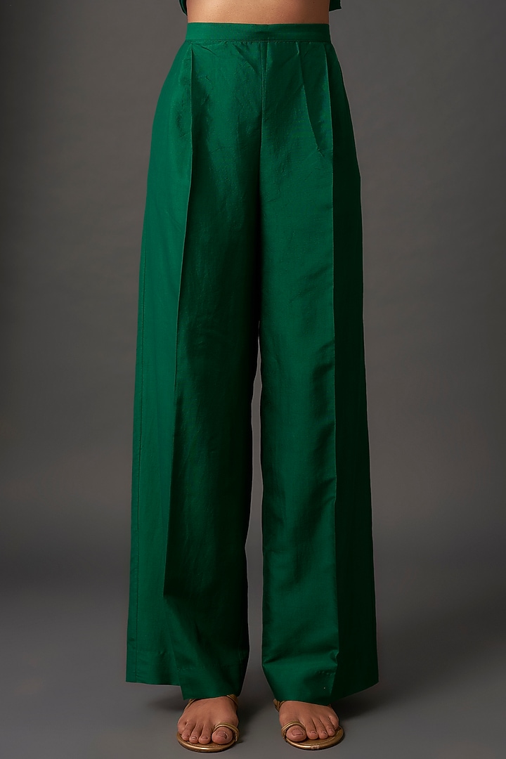 Green Silk Zardosi Embroidered Kaftan Set by Jayanti Reddy at Pernia's Pop Up Shop