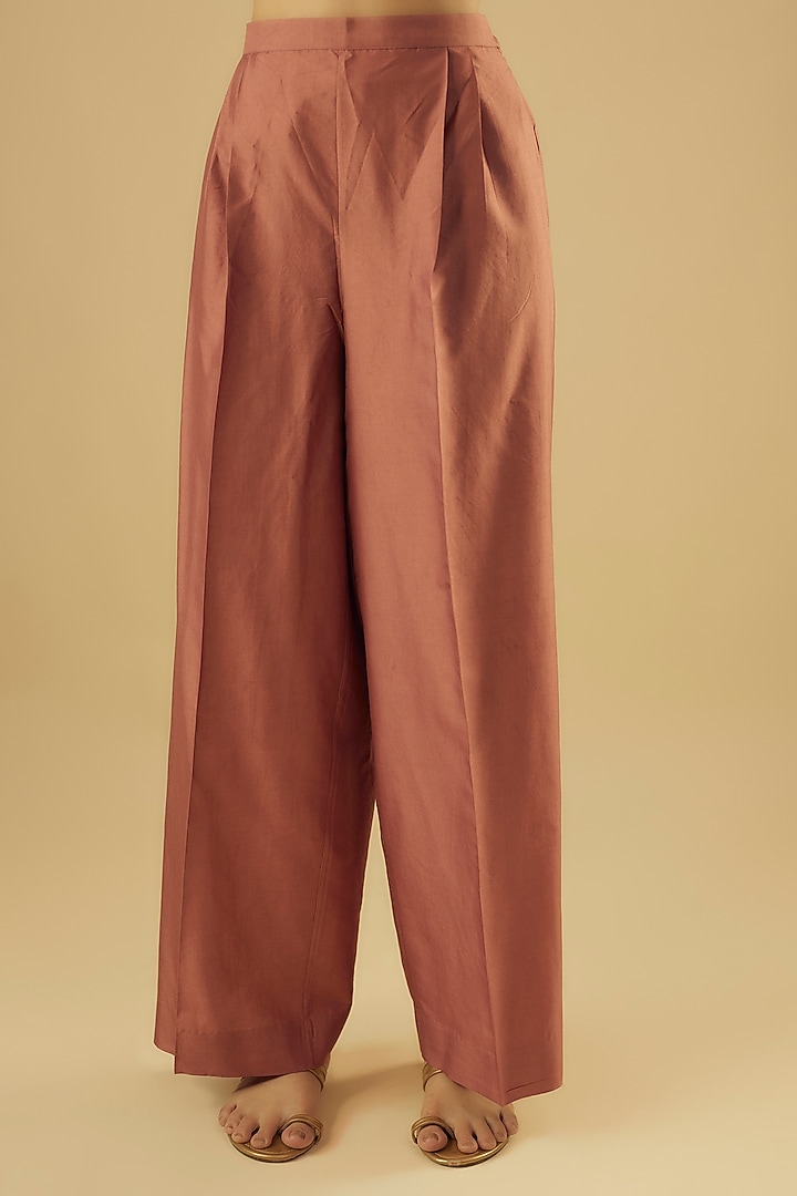 Peach Silk Zardosi Embroidered Kaftan Set by Jayanti Reddy at Pernia's Pop Up Shop
