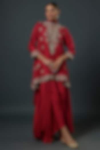 Red Silk Zardosi Embroidered Kurta Set by Jayanti Reddy at Pernia's Pop Up Shop