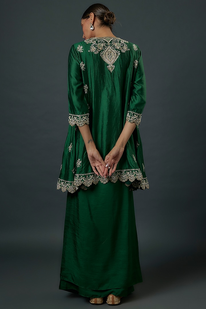 Green Silk Zardosi Embroidered Kurta Set by Jayanti Reddy at Pernia's Pop Up Shop