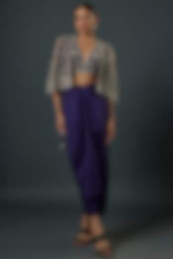 Purple Organza Zardosi Embroidered Cape Set by Jayanti Reddy at Pernia's Pop Up Shop