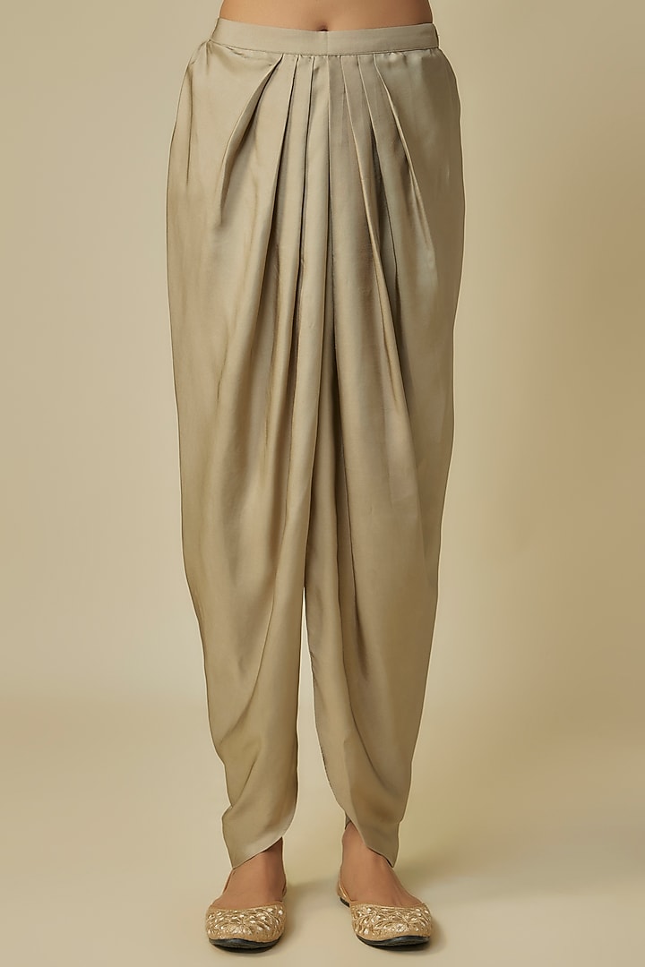 Beige Silk Zardosi Embroidered Kurta Set by Jayanti Reddy at Pernia's Pop Up Shop